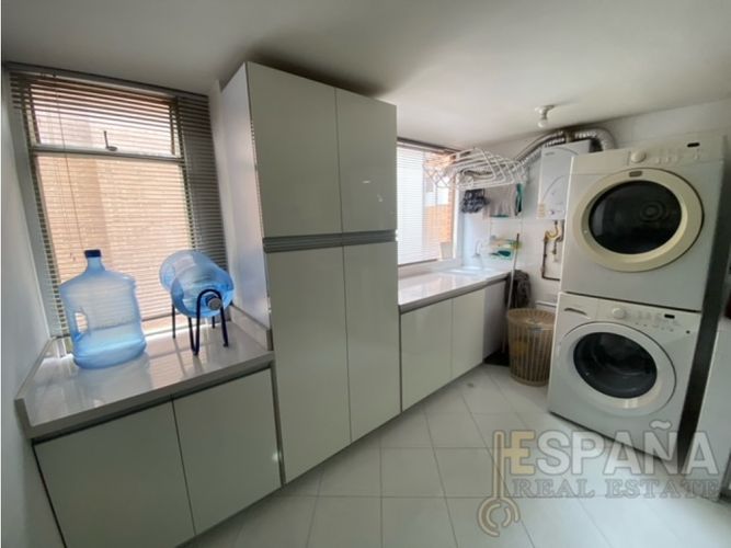 Apartaestudio en  Venta en El chico, Bogotá - Miniatura 3