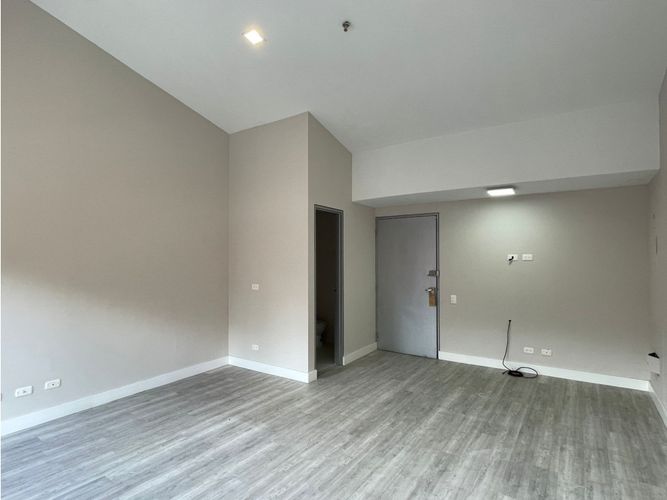 Oficina en  Arriendo en Milla de Oro, Envigado - Miniatura 5