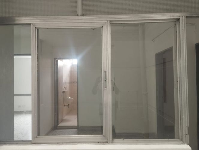 Local en  Arriendo en Suramericana, Medellín - Imagen 1