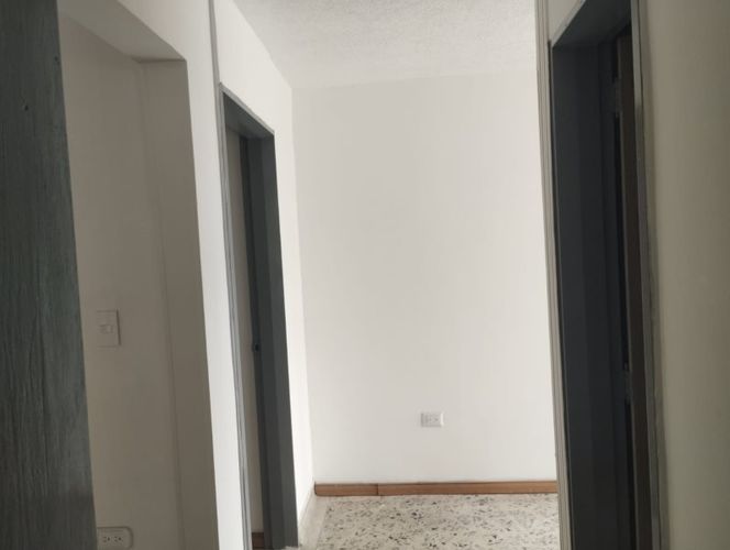 Local en  Arriendo en Suramericana, Medellín - Miniatura 16