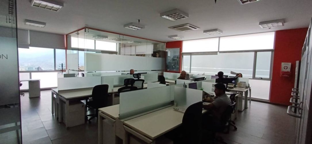 Oficina en  Arriendo en Las lomas no.1, Medellín - Miniatura 8