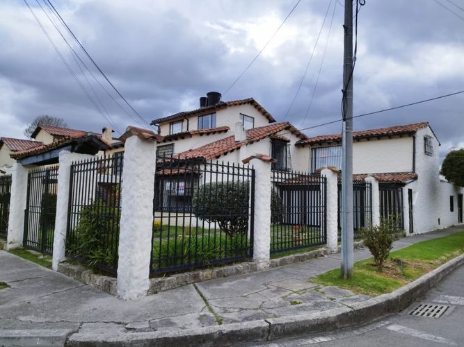 Local en arriendo en Colina Campestre, Bogotá - Imagen 1