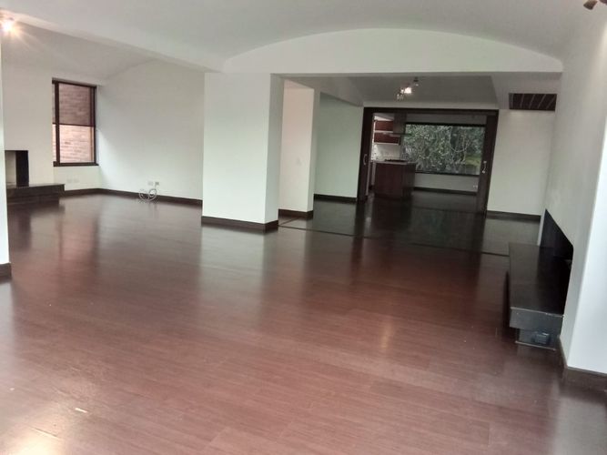 Apartamento en  Arriendo en Cerros de Suba, Bogotá - Miniatura 2