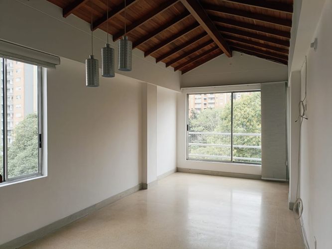 Apartamento en  Arriendo en Belén, Medellín - Miniatura 2