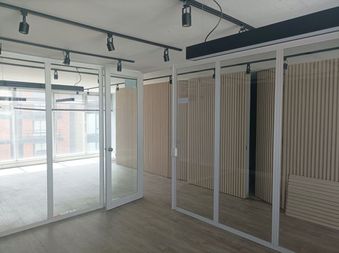 Oficina en  Arriendo en Lago gaitan, Bogotá - Miniatura 10