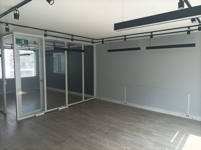 Oficina en  Arriendo en Lago gaitan, Bogotá - Miniatura 17