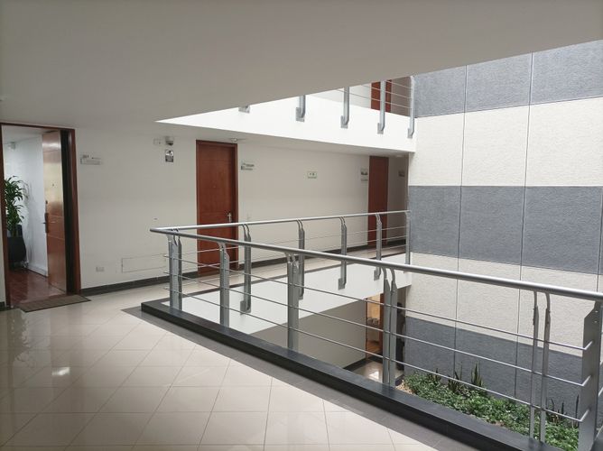 Oficina en  Arriendo en Lago gaitan, Bogotá - Miniatura 22