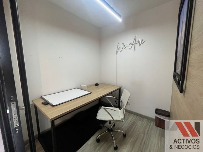 Oficina en arriendo en El Poblado, Medellín - Miniatura 19