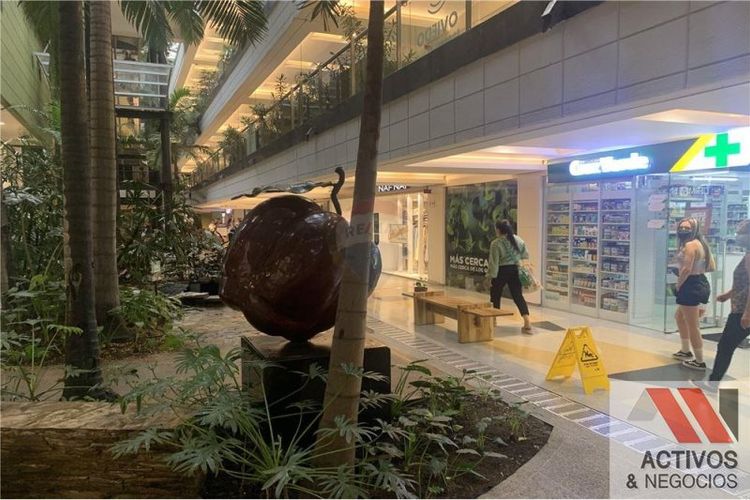 Local en venta en El Poblado, Medellín - Miniatura 14
