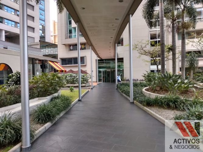 Oficina en venta en El Poblado, Medellín - Miniatura 5