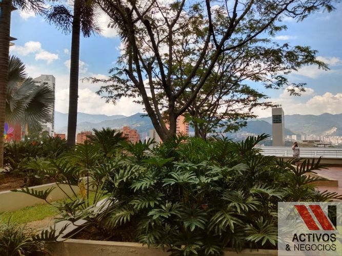 Oficina en venta en El Poblado, Medellín - Miniatura 6