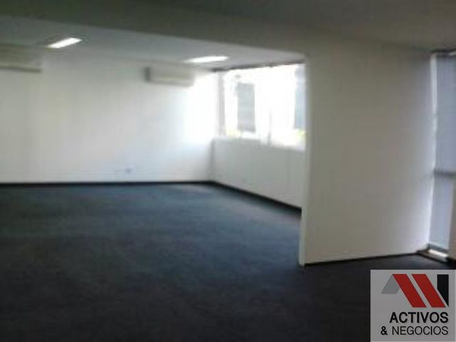 Oficina en venta en El Poblado, Medellín - Miniatura 12