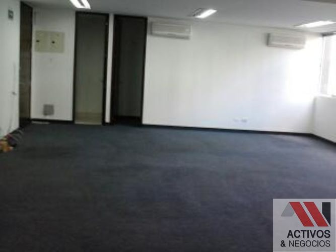 Oficina en venta en El Poblado, Medellín - Miniatura 14