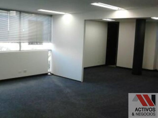 Oficina en venta en El Poblado, Medellín - Miniatura 16