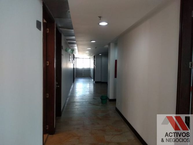 Oficina en venta en El Poblado, Medellín - Miniatura 22