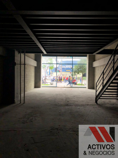 Local en arriendo en Colombia, Medellín - Miniatura 2