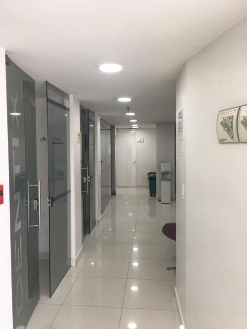Local en  Venta en Bogotá, d.c., Bogotá - Miniatura 2