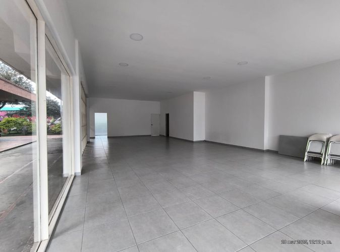 Local en  Arriendo en Santa barbara occidental, Bogotá - Miniatura 4