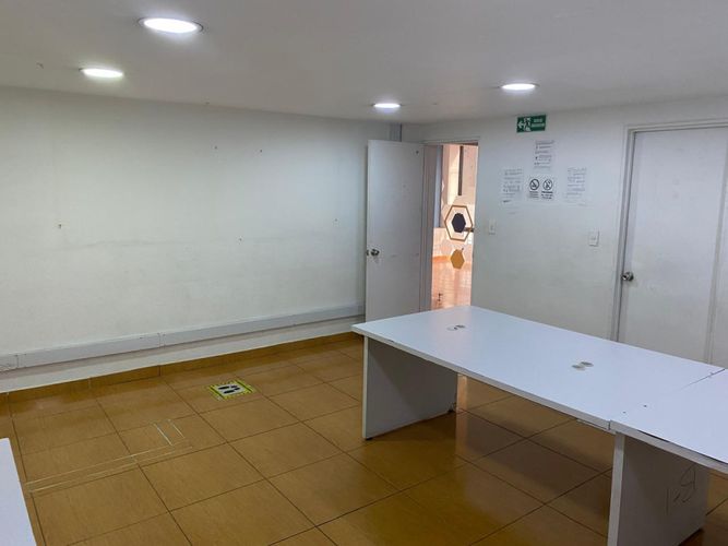 Edificio en  Arriendo en Montevideo, Bogotá - Miniatura 9