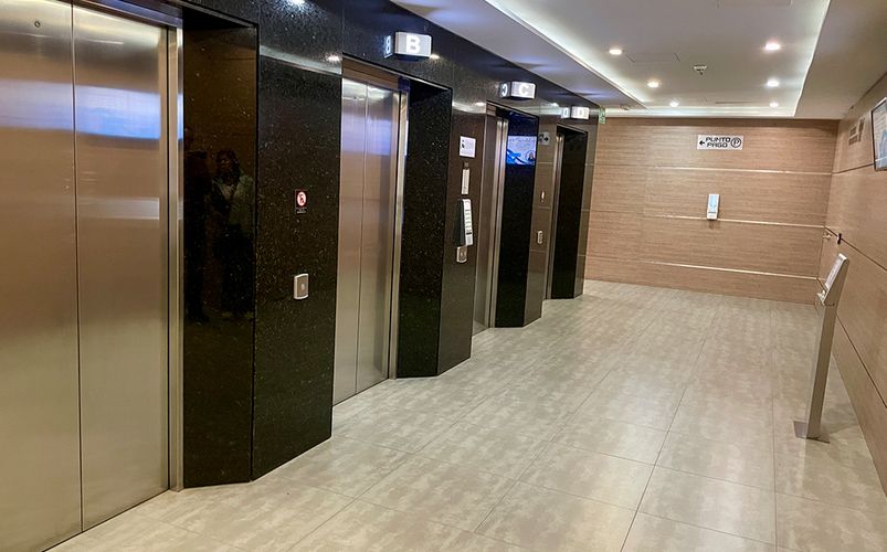 Oficina en  Venta en Santa Barbara, Bogotá - Miniatura 2