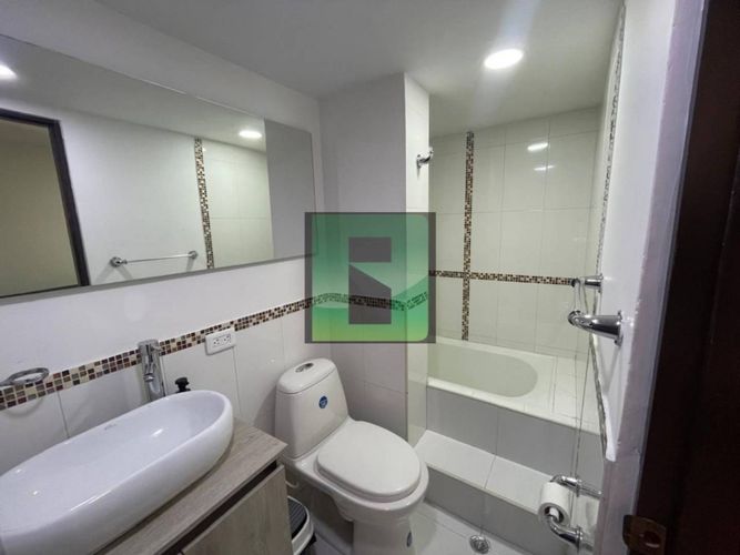 Apartaestudio en  Arriendo en Laureles, Medellín - Miniatura 8