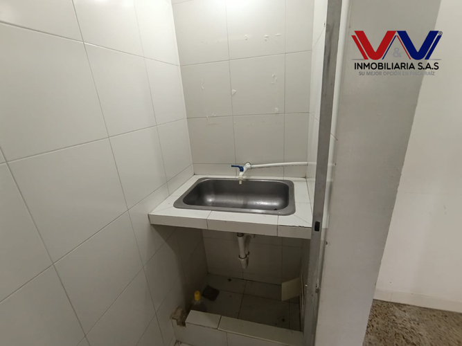 Local en  Arriendo en Los andes - Miniatura 3