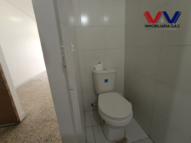 Local en  Arriendo en Los andes - Miniatura 4