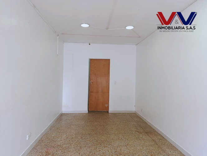 Local en  Arriendo en Los andes - Miniatura 7