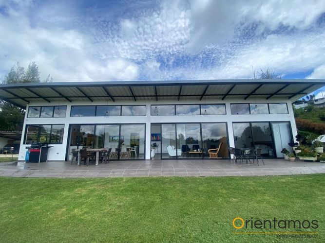 Finca en  Arriendo en El carmen de viboral - Imagen 1