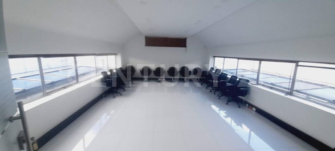 Oficina en  Arriendo en Chico norte, Bogotá - Miniatura 3