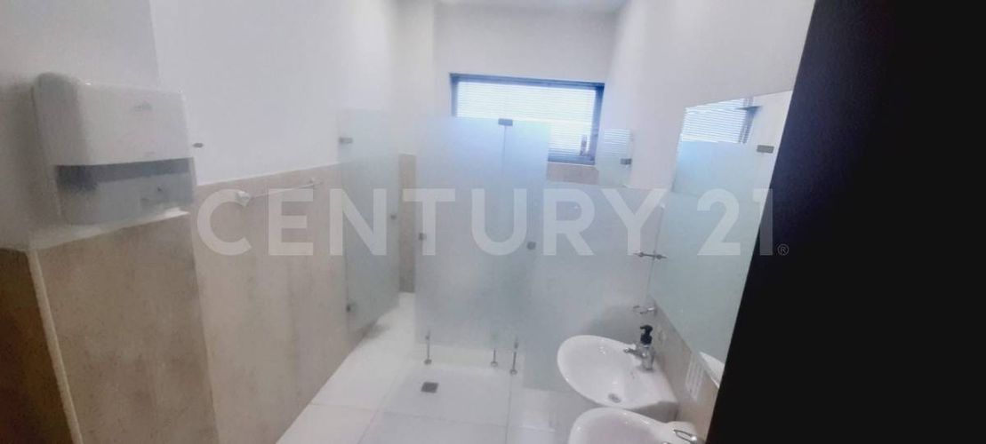 Oficina en  Arriendo en Chico norte, Bogotá - Miniatura 12