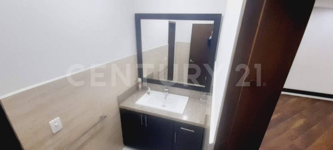 Oficina en  Arriendo en Chico norte, Bogotá - Miniatura 13