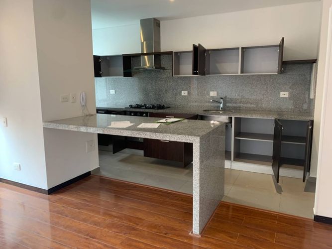 Apartamento en  Venta en Chico norte, Bogotá - Miniatura 4