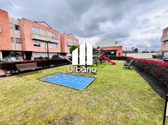Casa en Arriendo en Delicias Norte, Chía - Miniatura 2