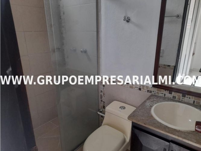 Apartaestudio en Arriendo en Belén, Medellín - Miniatura 9