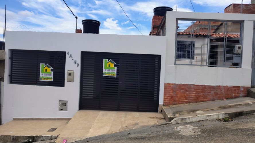 Casa en Arriendo en Ub. portal de los alcaceres, Villa del rosario - Imagen 1