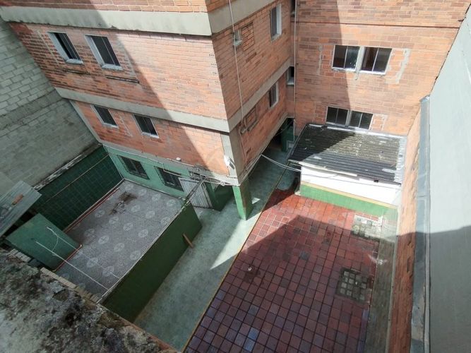 Edificio en arriendo en Laureles, Medellín - Miniatura 21