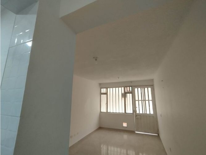 Apartaestudio en Arriendo en Lombardia, Bogotá - Miniatura 3