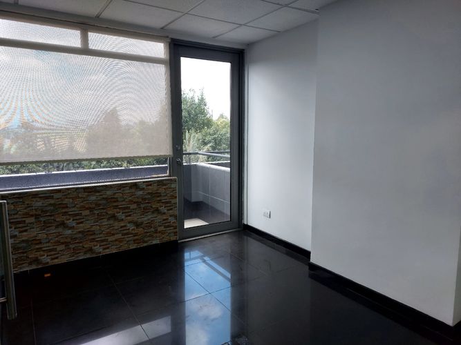 Oficina en Arriendo en Fontibon, Bogotá - Miniatura 14
