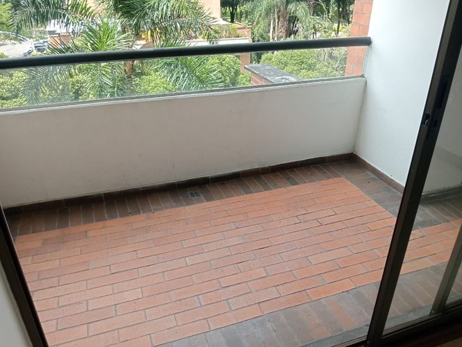 Apartamento en Arriendo en Laureles, Medellín - Miniatura 19