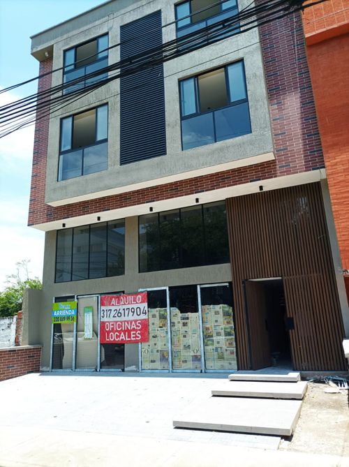 Oficina en  Arriendo en Ciudad jardin, Cali - Imagen 1