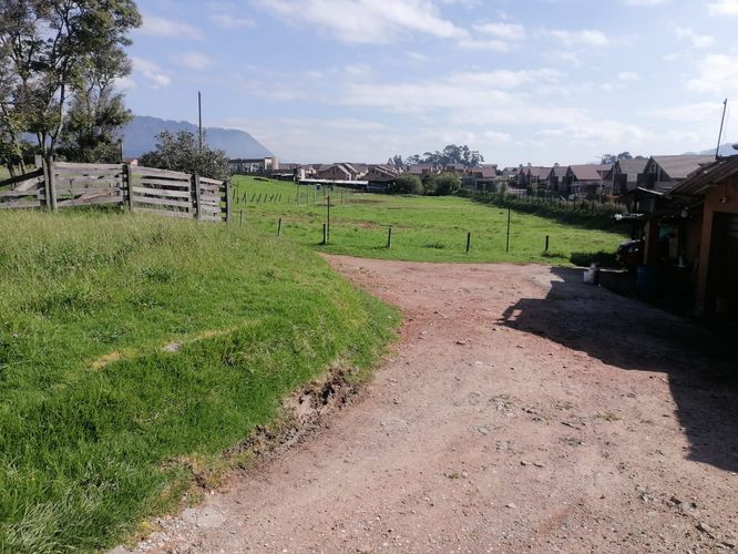 Finca en Arriendo en Centro, Cajicá - Miniatura 2