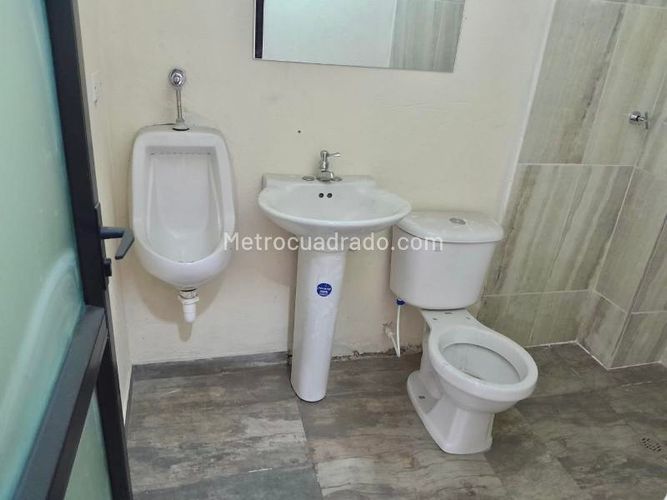 Local en  Arriendo en Kennedy Central, Bogotá - Miniatura 13
