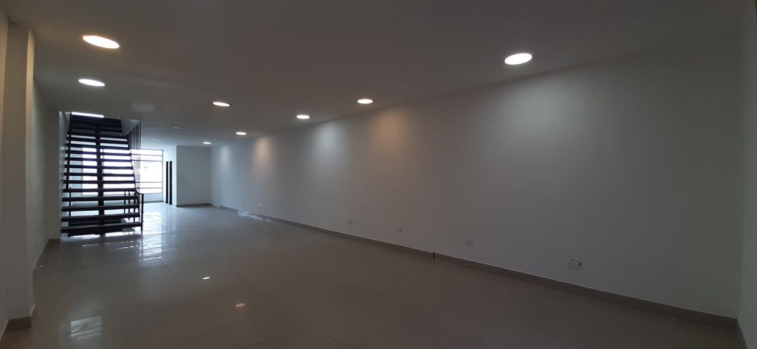 Oficina en Arriendo en Engativá, Bogotá - Miniatura 11