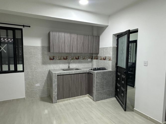 Apartaestudio en  Arriendo en Prados del norte, Cali - Miniatura 7