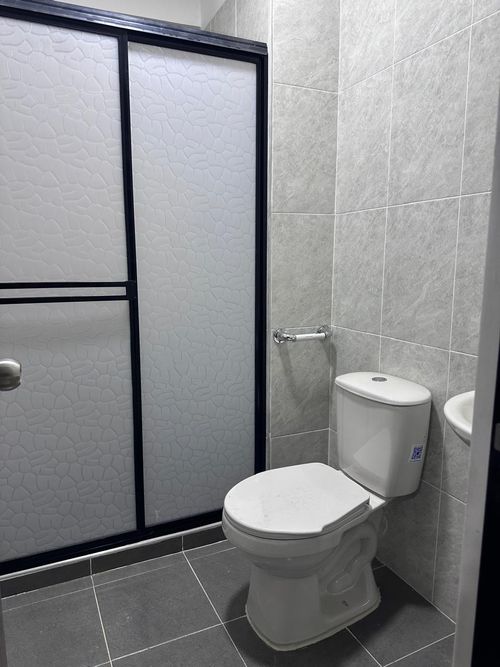 Apartaestudio en  Arriendo en Prados del norte, Cali - Miniatura 9