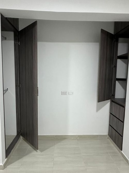 Apartaestudio en  Arriendo en Prados del norte, Cali - Miniatura 13