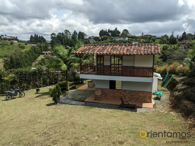 Finca en Arriendo en Mampuesto, Rionegro - Miniatura 16
