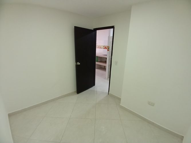 Edificio en Venta en Villa de los caballeros, Girón - Miniatura 7
