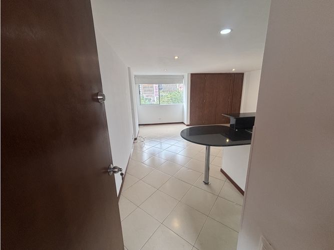 Apartaestudio en Arriendo en El Poblado, Medellín - Miniatura 6